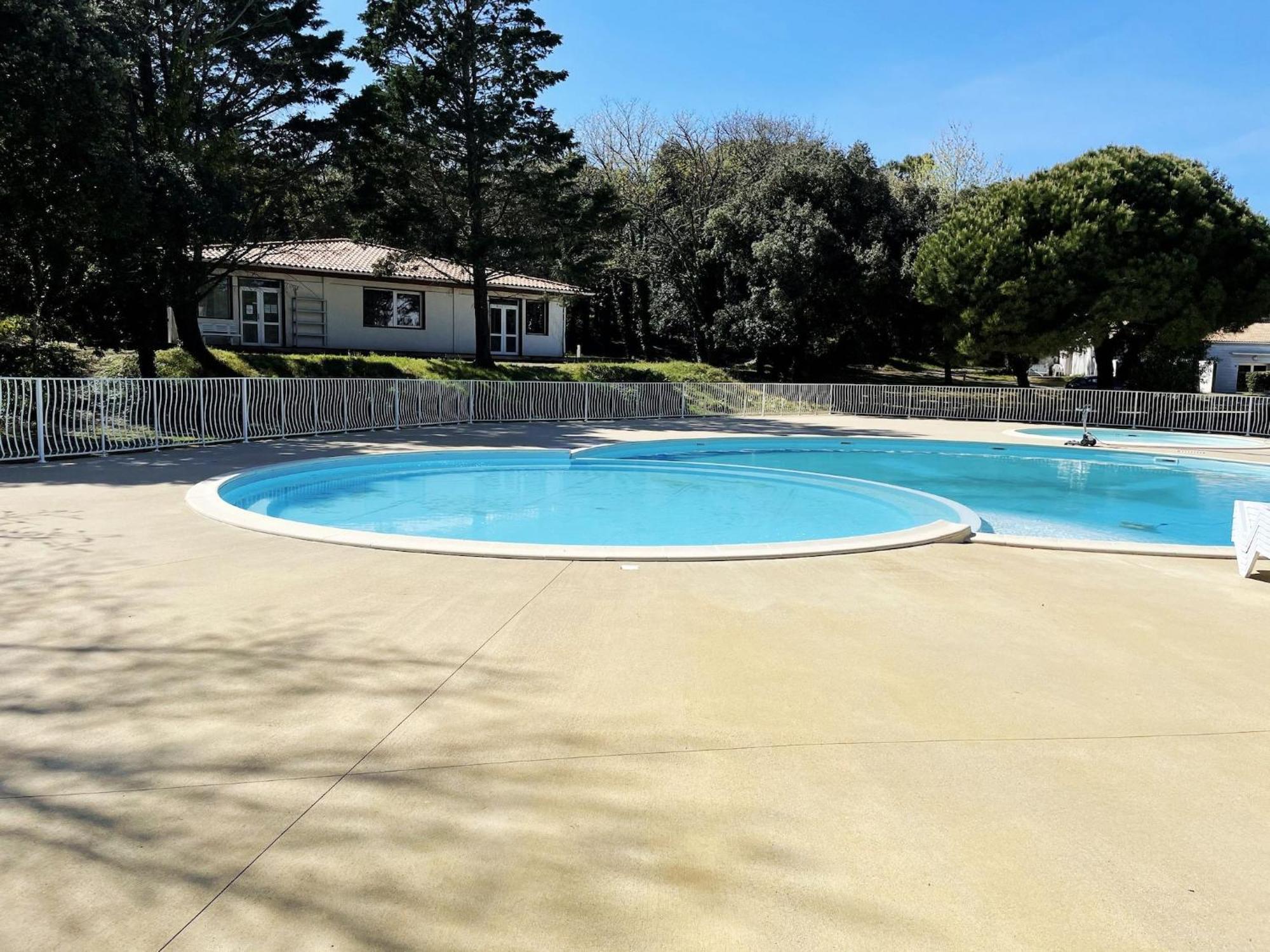 Les Hameaux Des Sables Vignie Saint Georges D Ol Ron Holiday Home Not Detached Екстер'єр фото